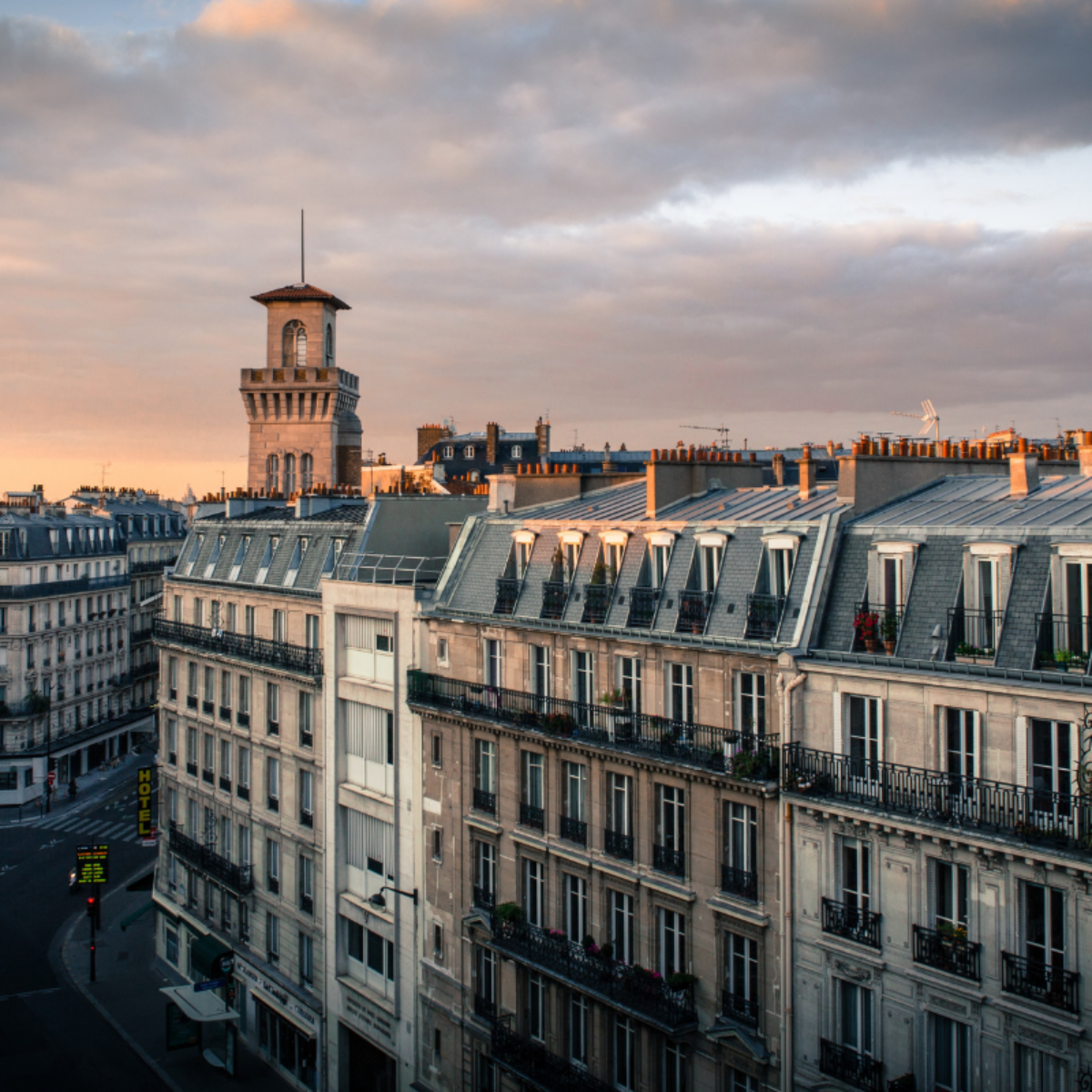 Maison à vendre àParis 17 ème et 18 ème