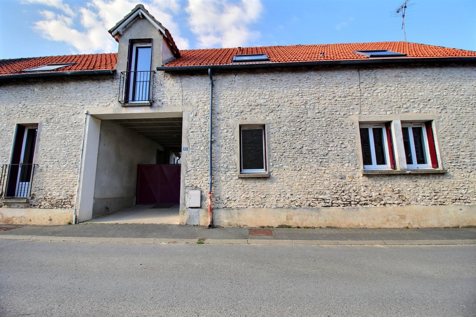 Immeuble • Angerville • 129m2