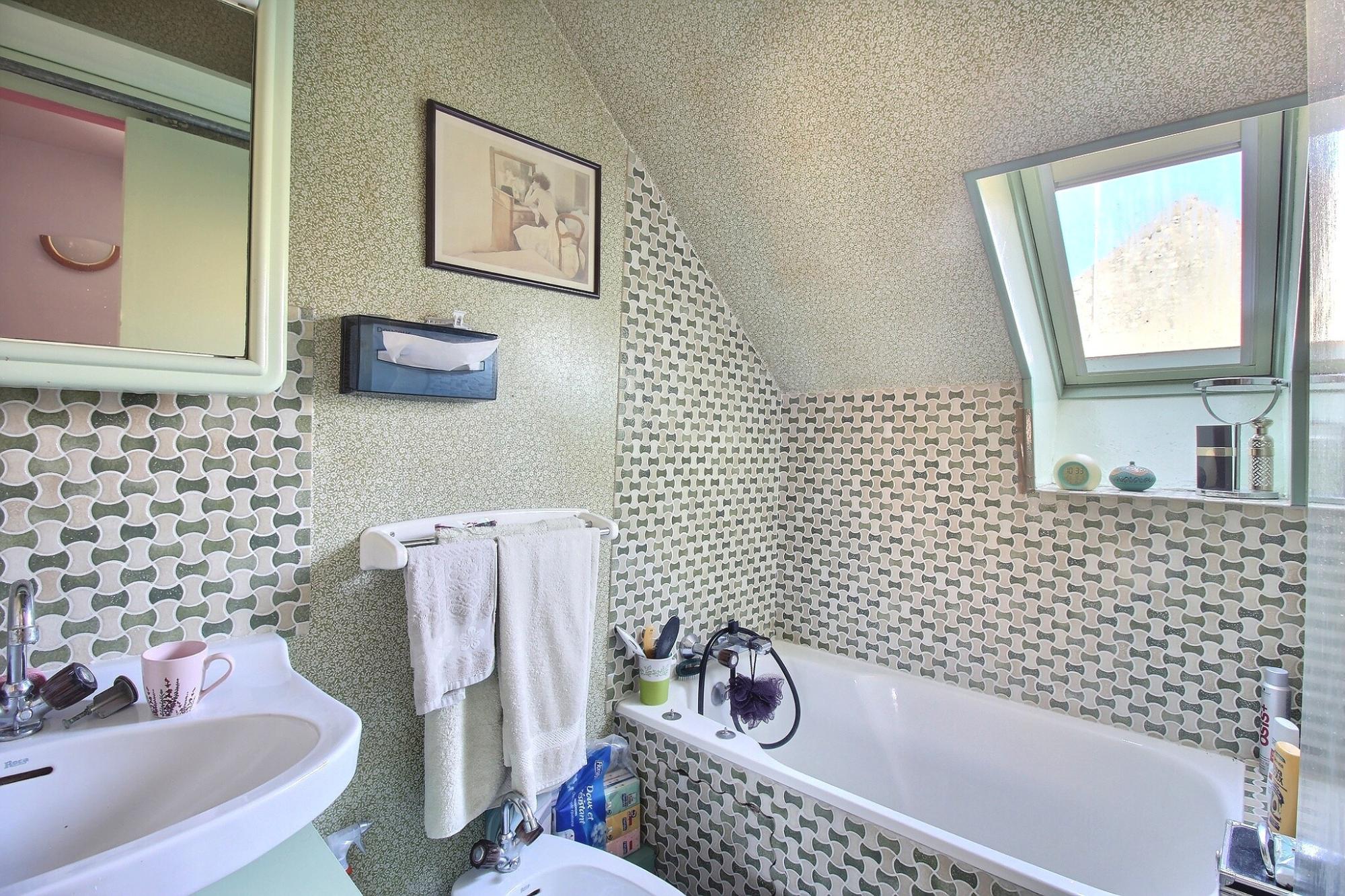 Immeuble • Angerville • 129m2