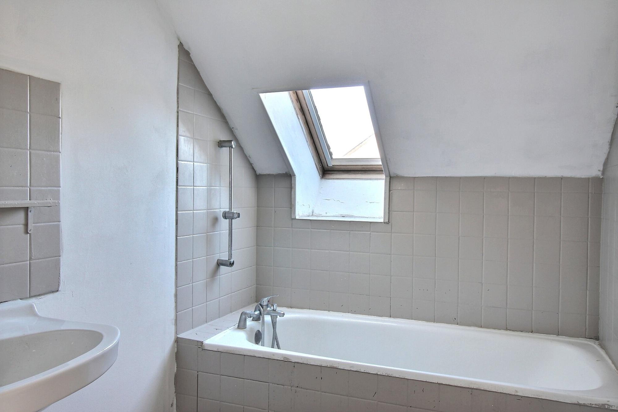 Immeuble • Angerville • 129m2