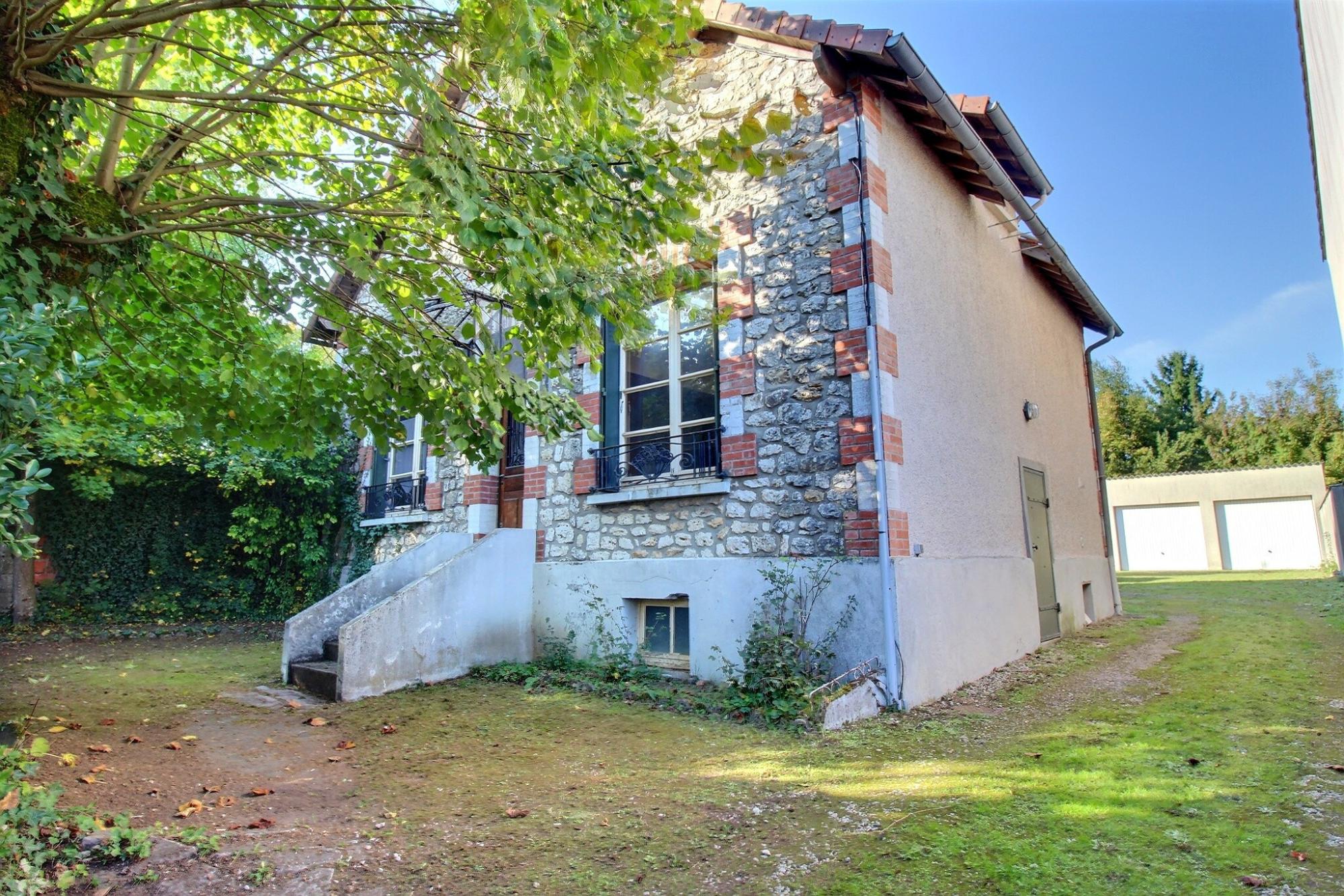 Maison • Angerville • 94m2