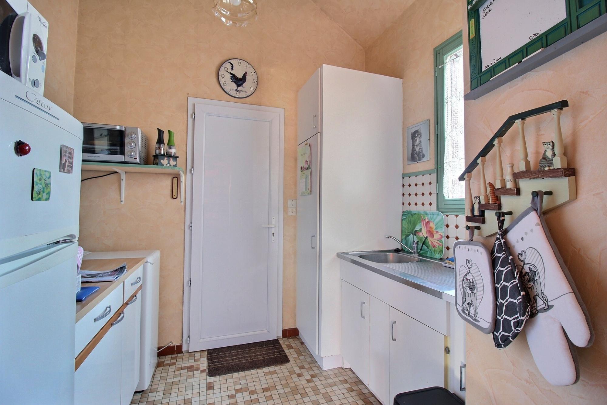 Immeuble • Angerville • 129m2