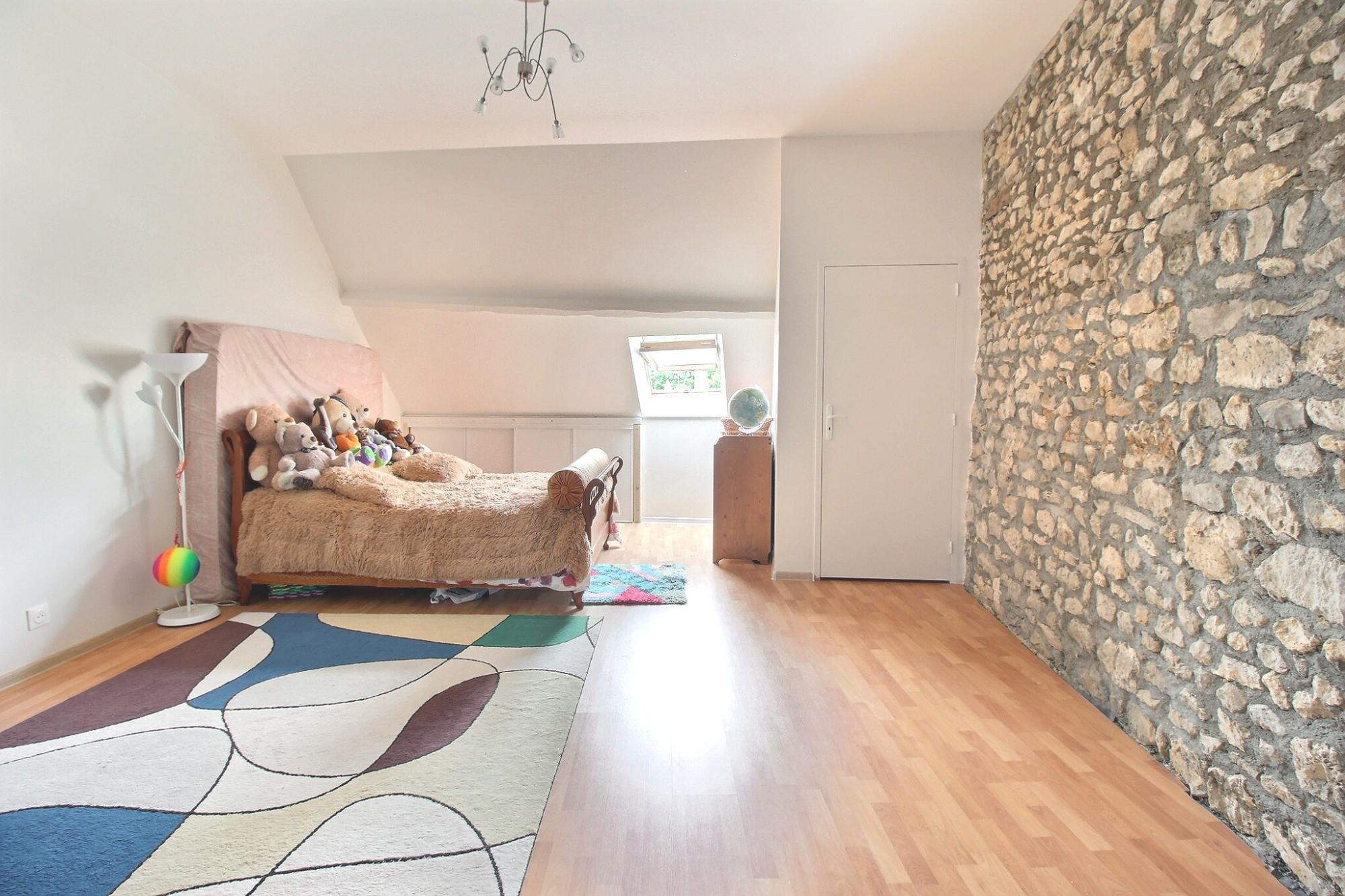 Maison • Le Mérévillois • 100m2