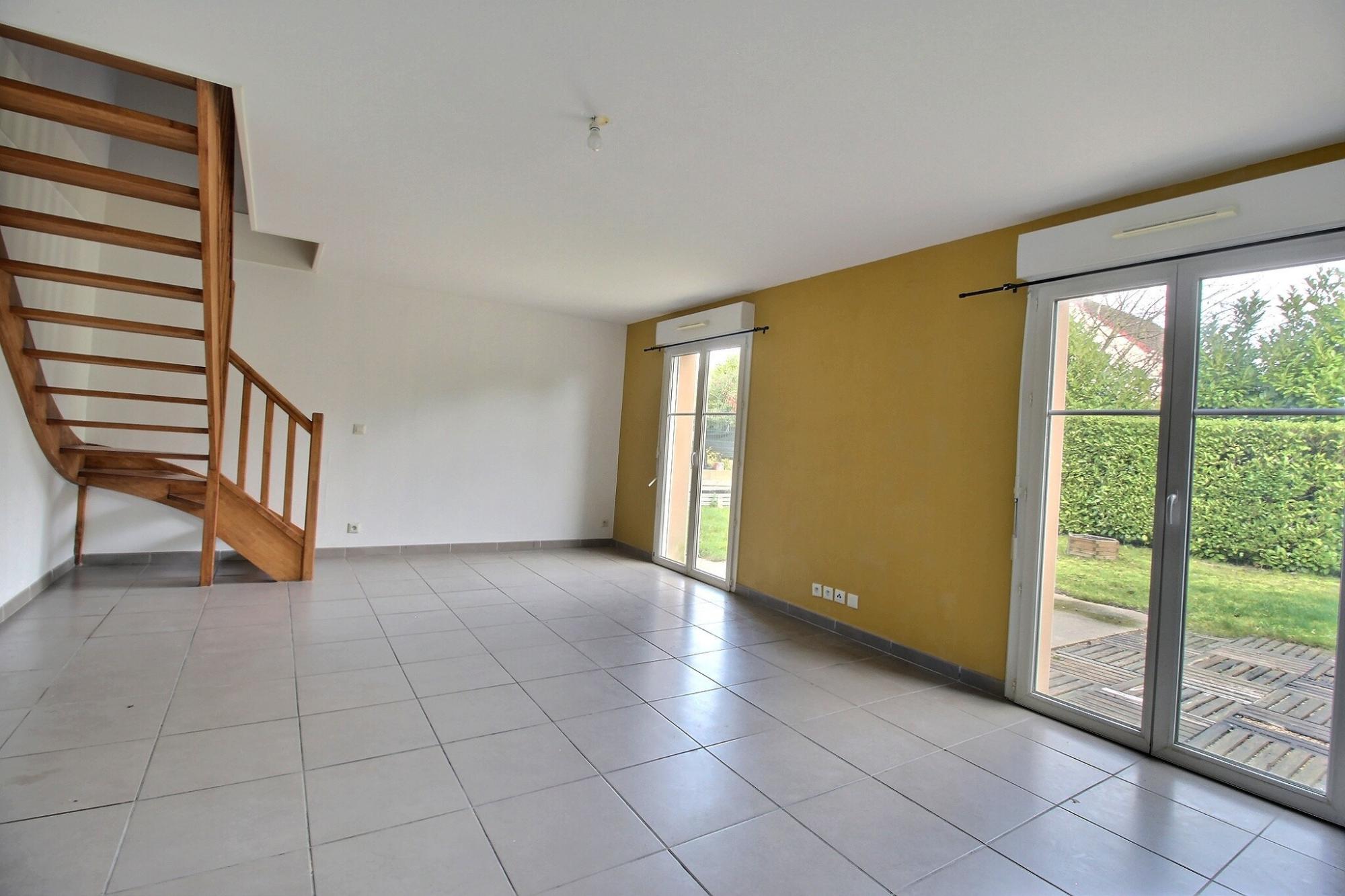 Maison • Angerville • 87m2