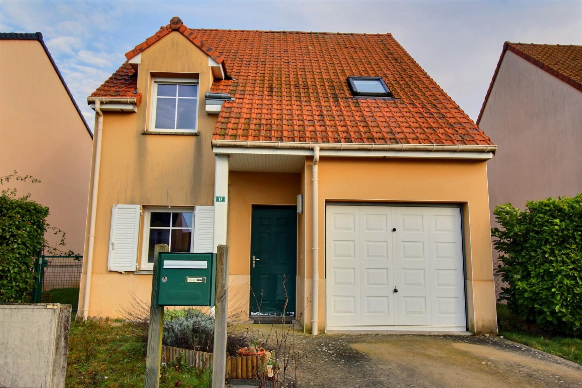 Maison • Angerville • 87m2