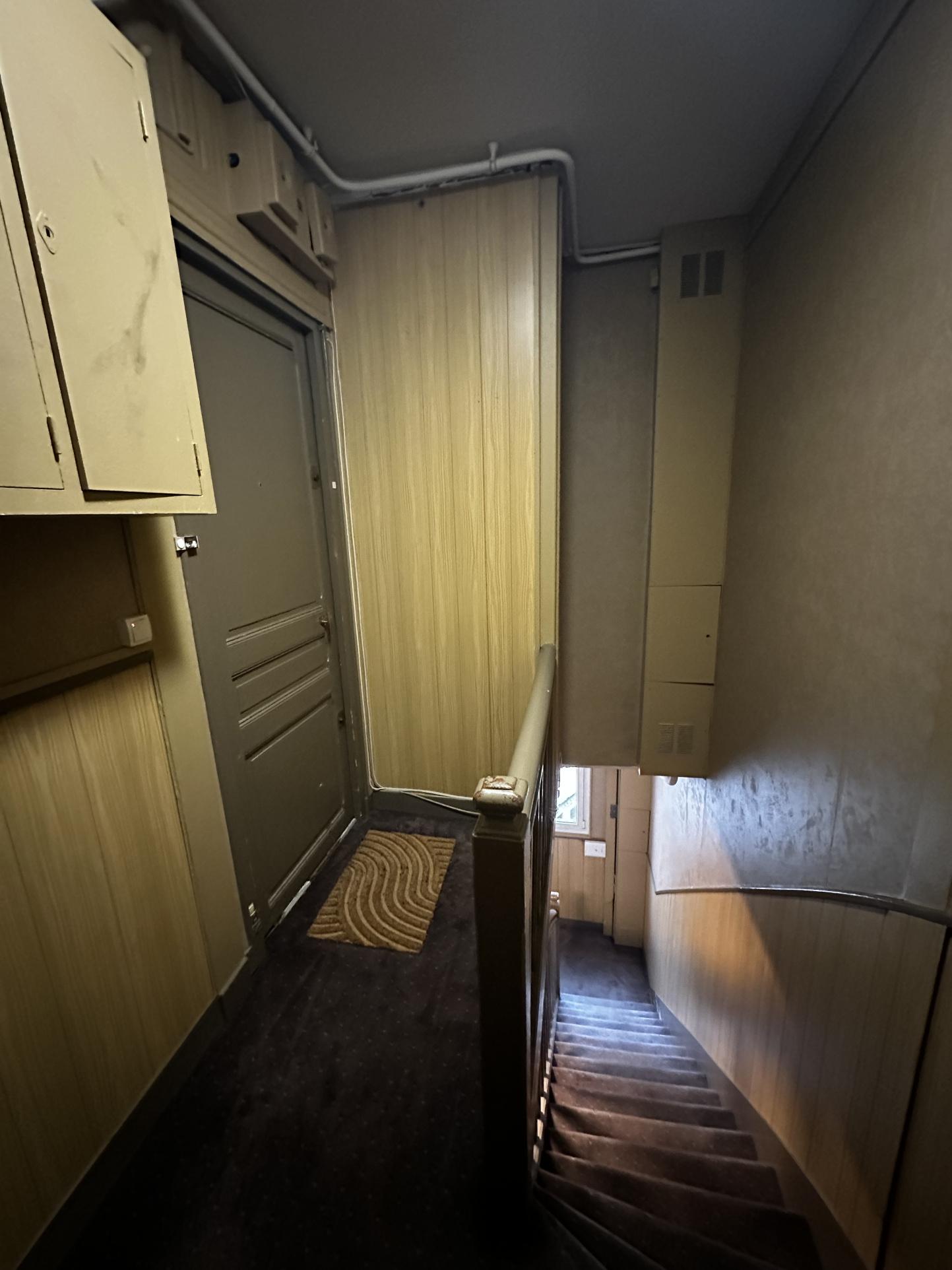 Immeuble • Courbevoie • 450m2