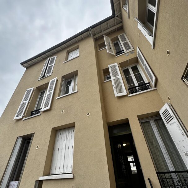 Immeuble • Courbevoie • 450m2