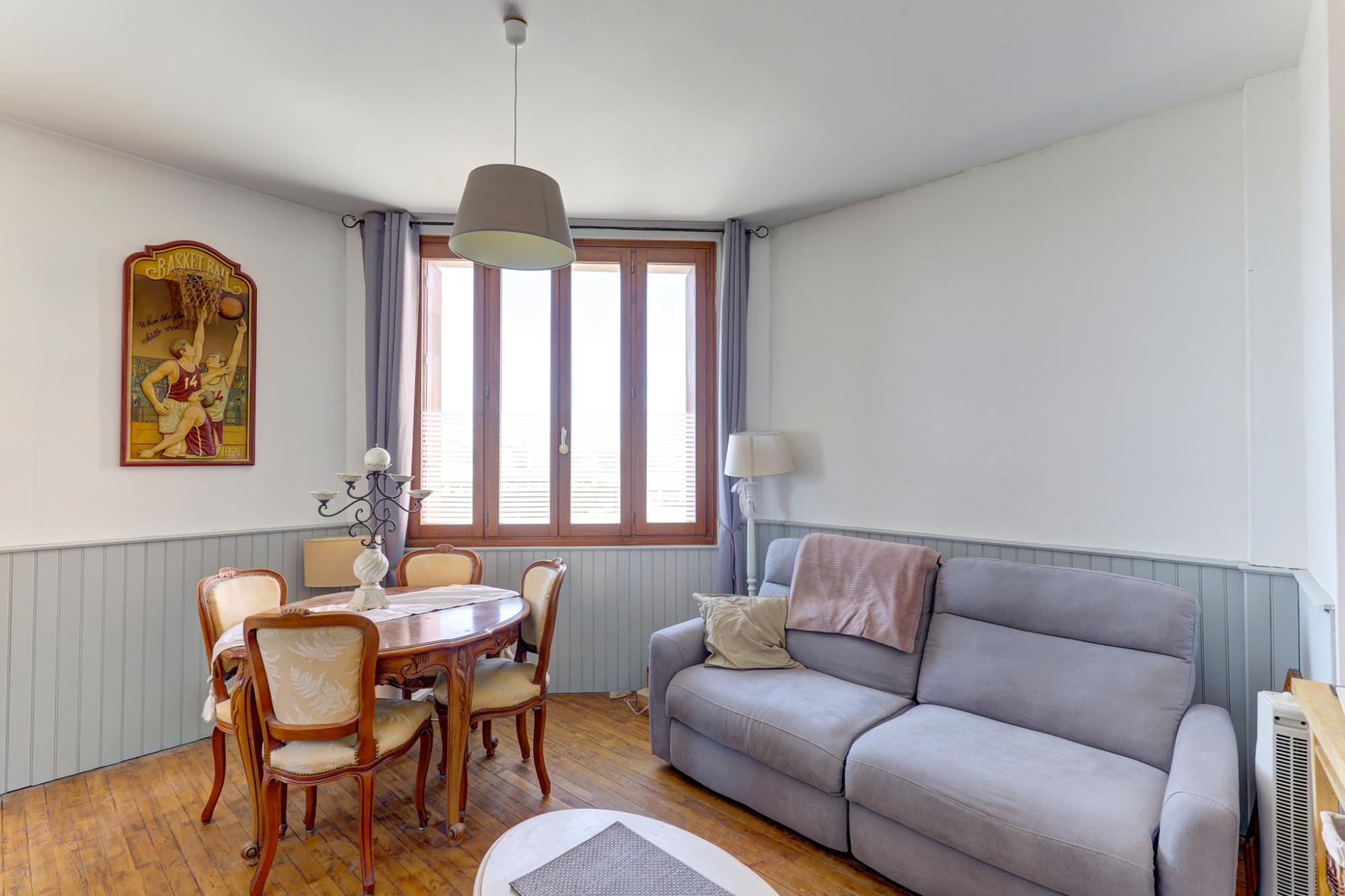 Immeuble • Vichy • 100m2