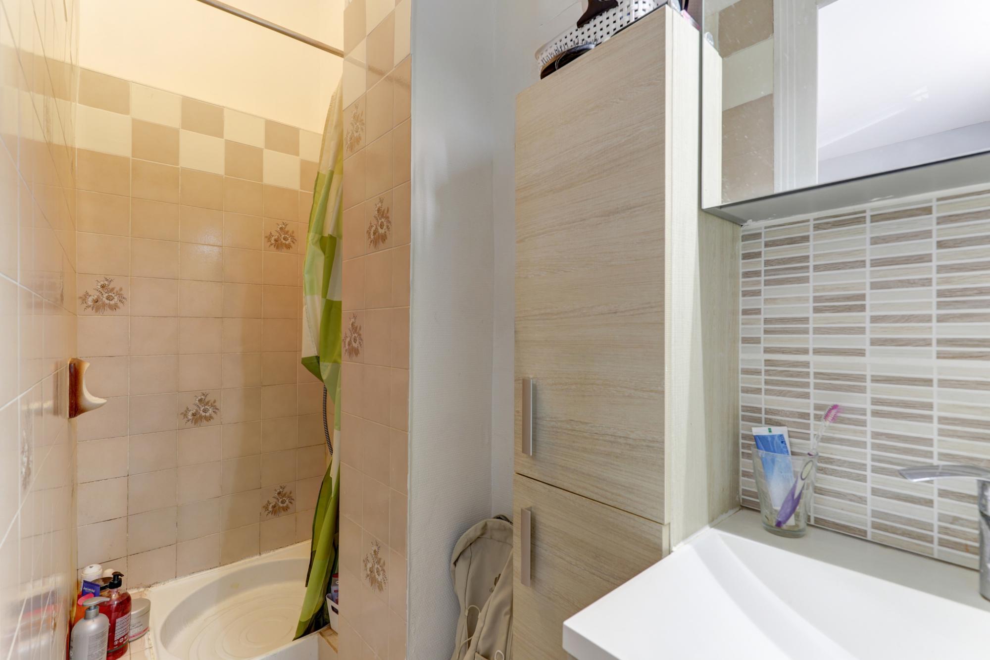 Immeuble • Vichy • 100m2