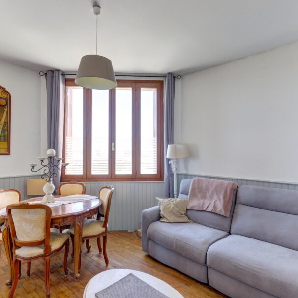 Immeuble • Vichy • 100m2