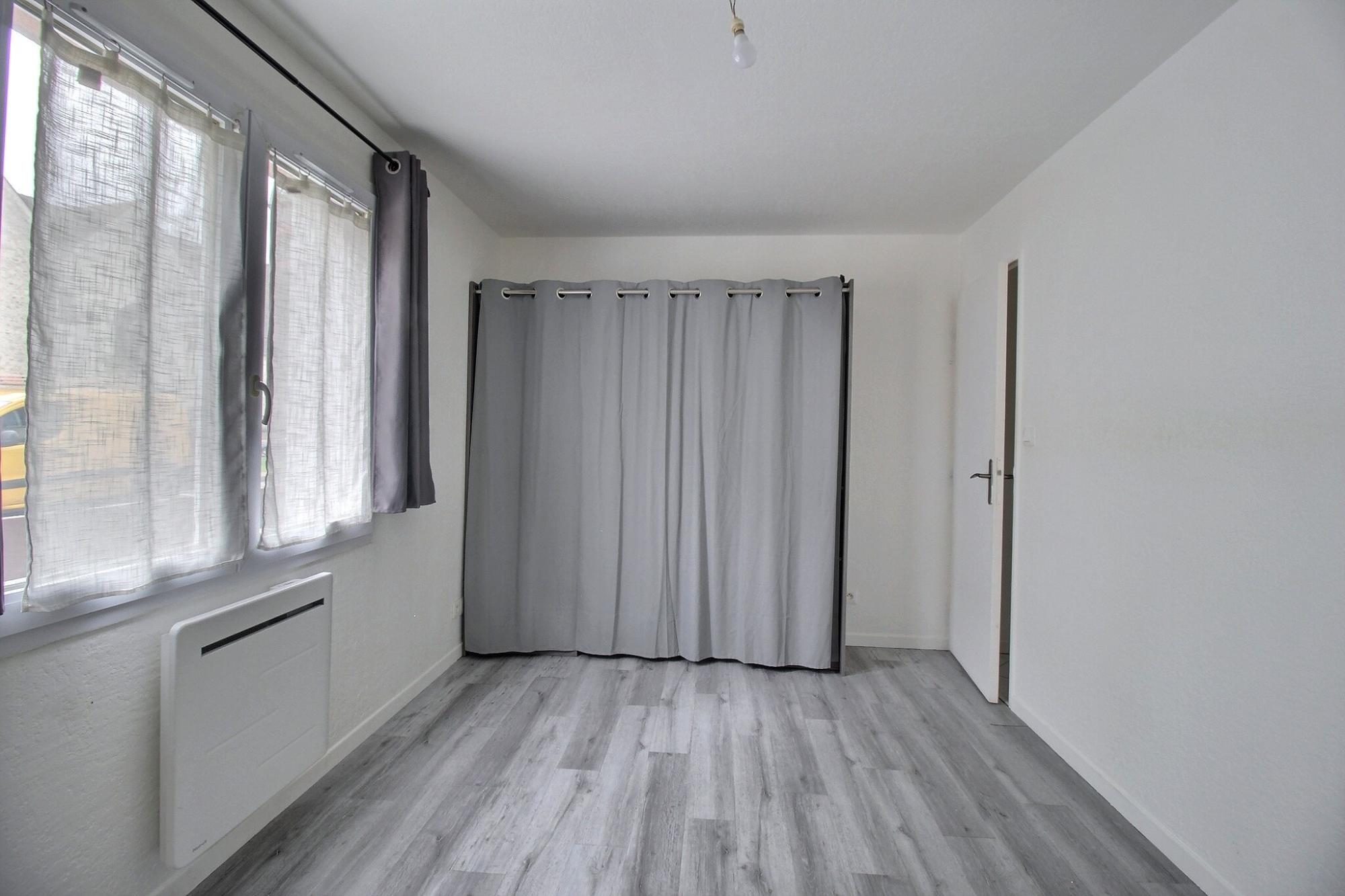 Appartement • Pussay • 41m2