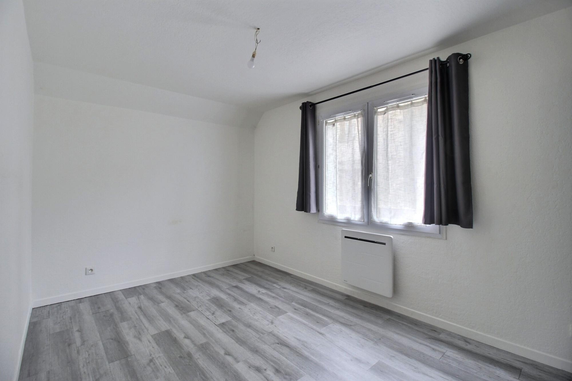 Appartement • Pussay • 41m2