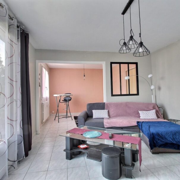 Appartement • Toury • 85m2
