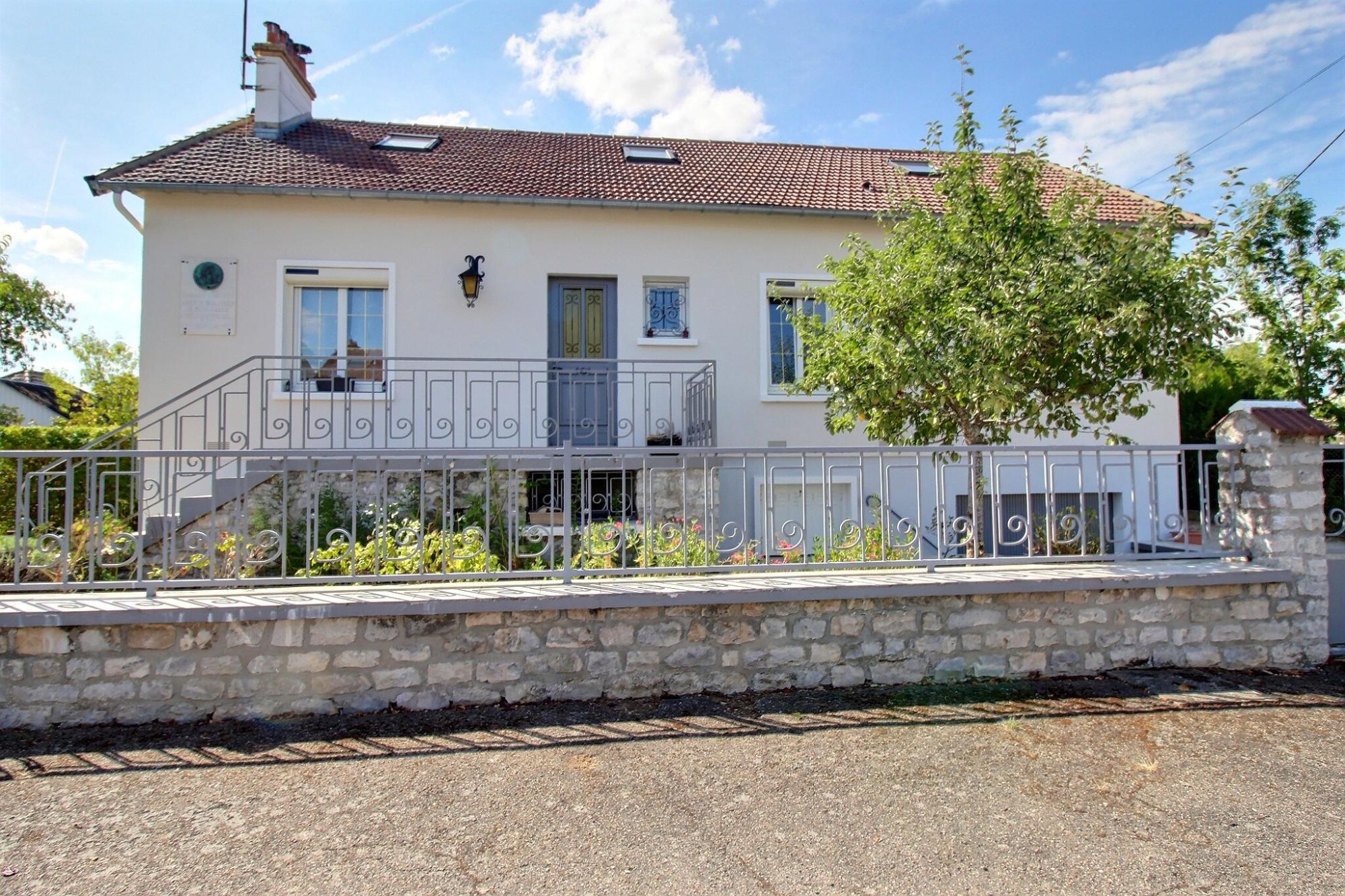 Maison • Angerville • 108m2