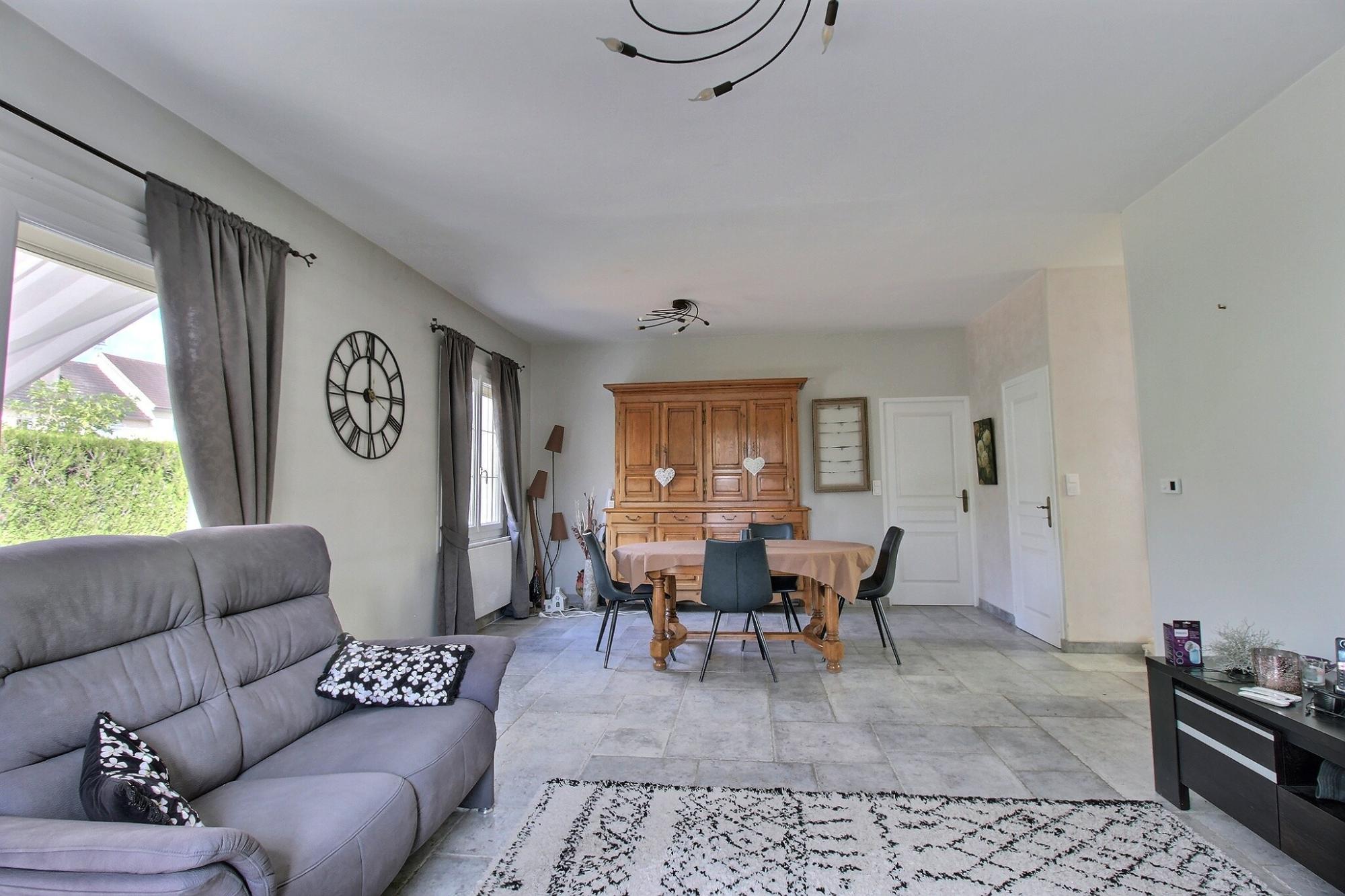 Maison • Angerville • 108m2