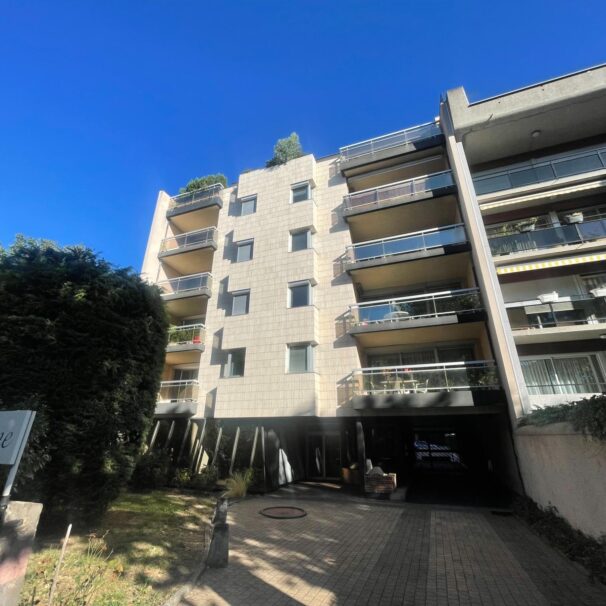 Immobilier commercial • Chamalières • 92m2