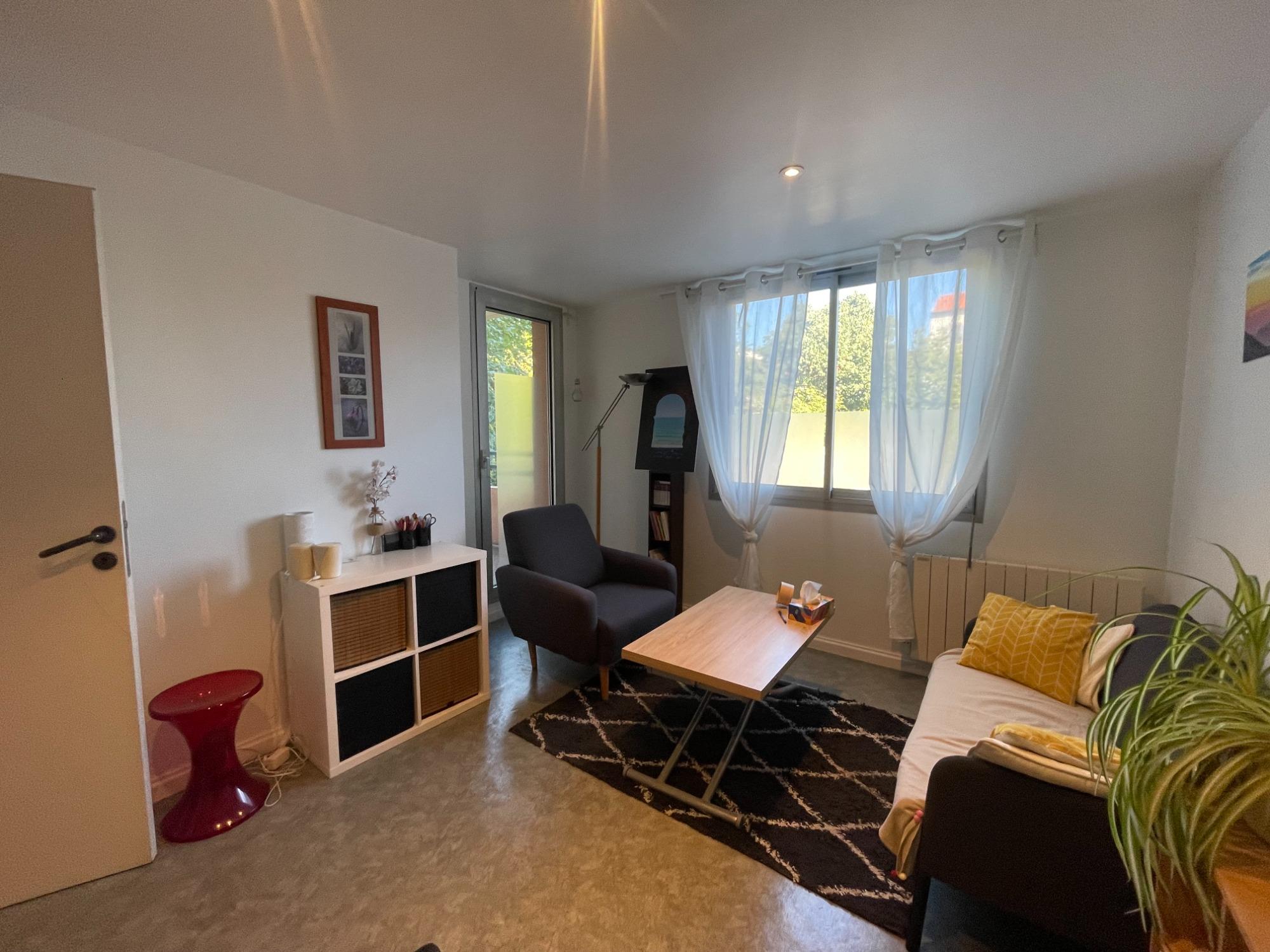 Immobilier commercial • Chamalières • 92m2