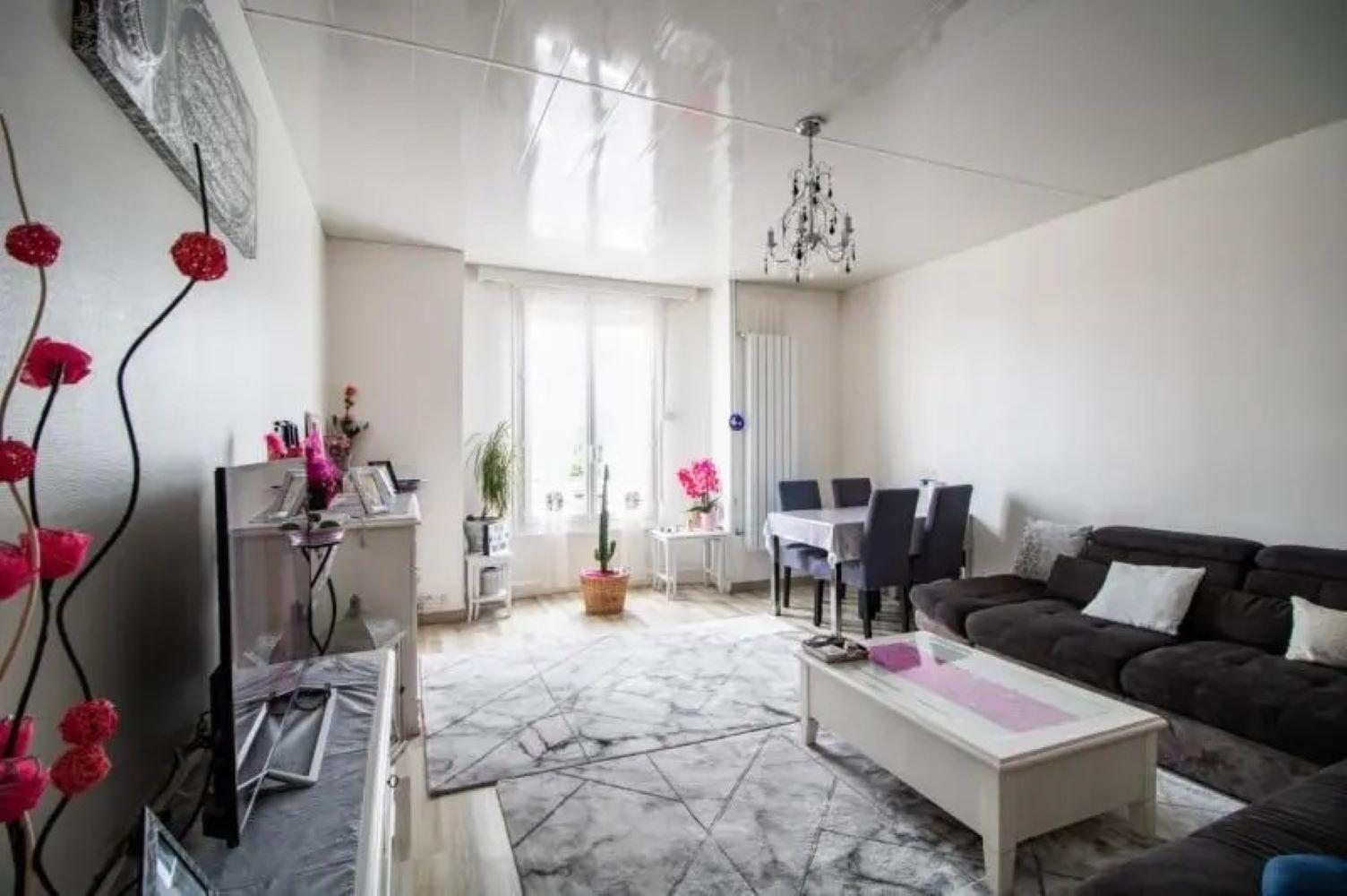 Produit d'investissement • MONTLUCON • 261m2